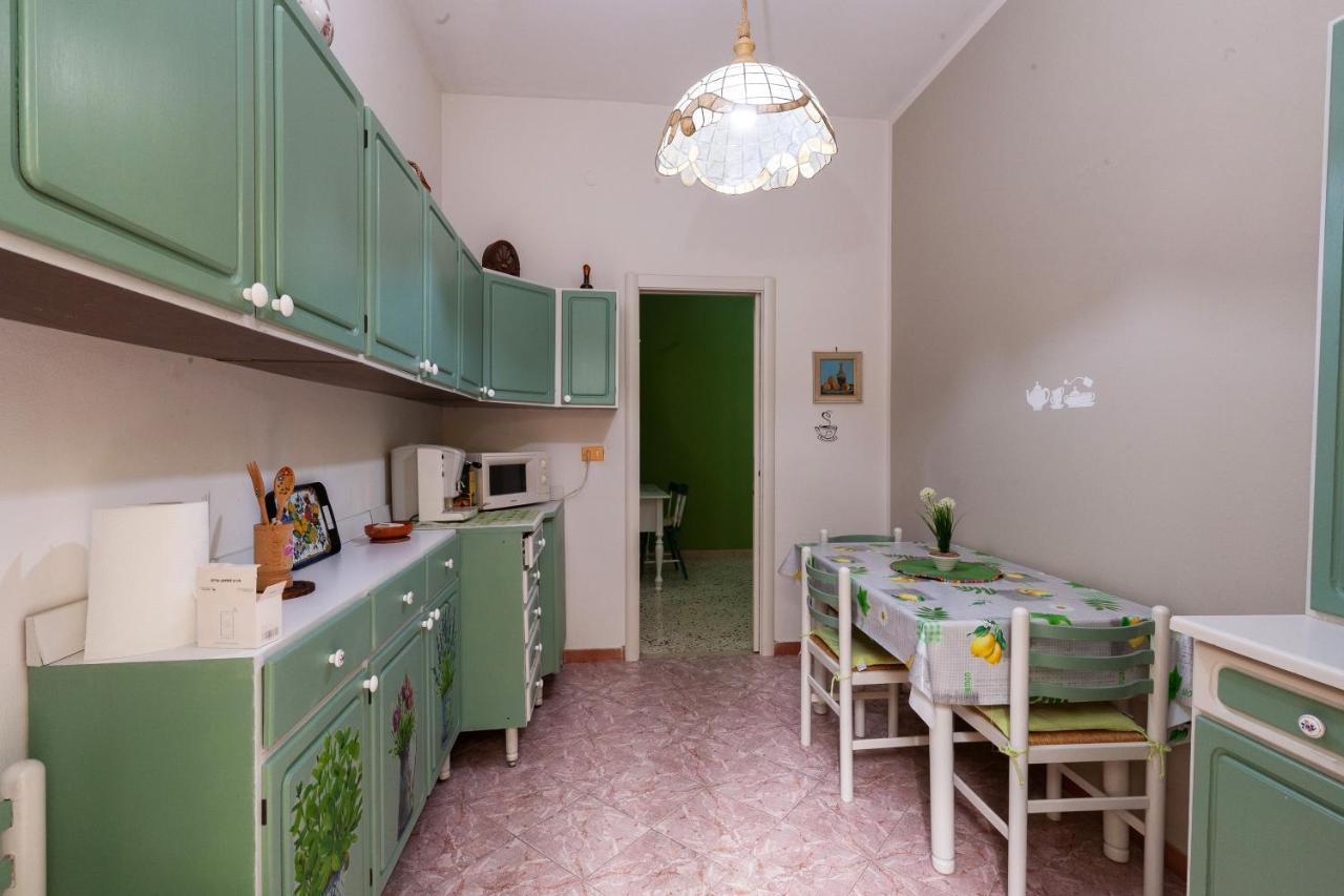 Holiday Apartment My House Palermo Eksteriør billede