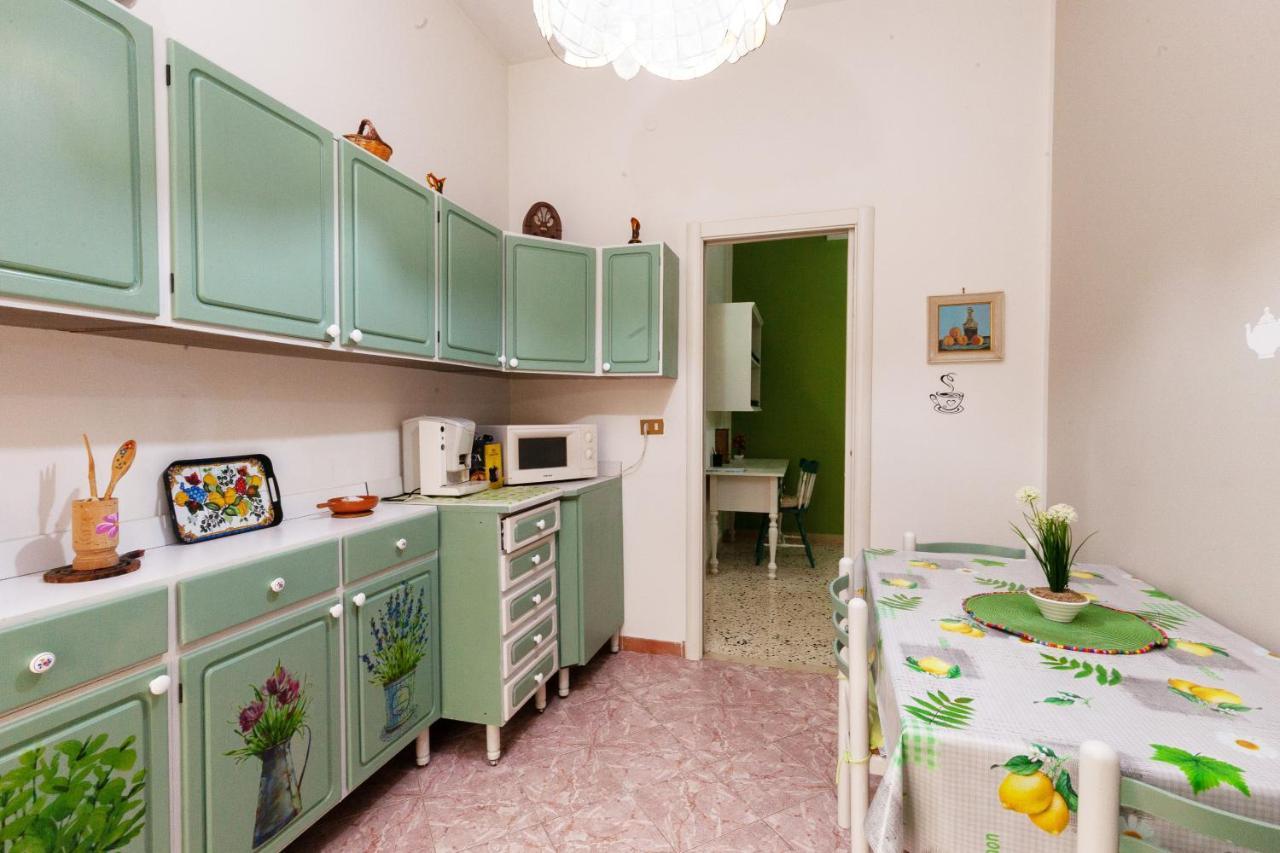 Holiday Apartment My House Palermo Eksteriør billede